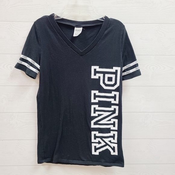 PINK Victoria's Secret Tee - Picture 1 of 5